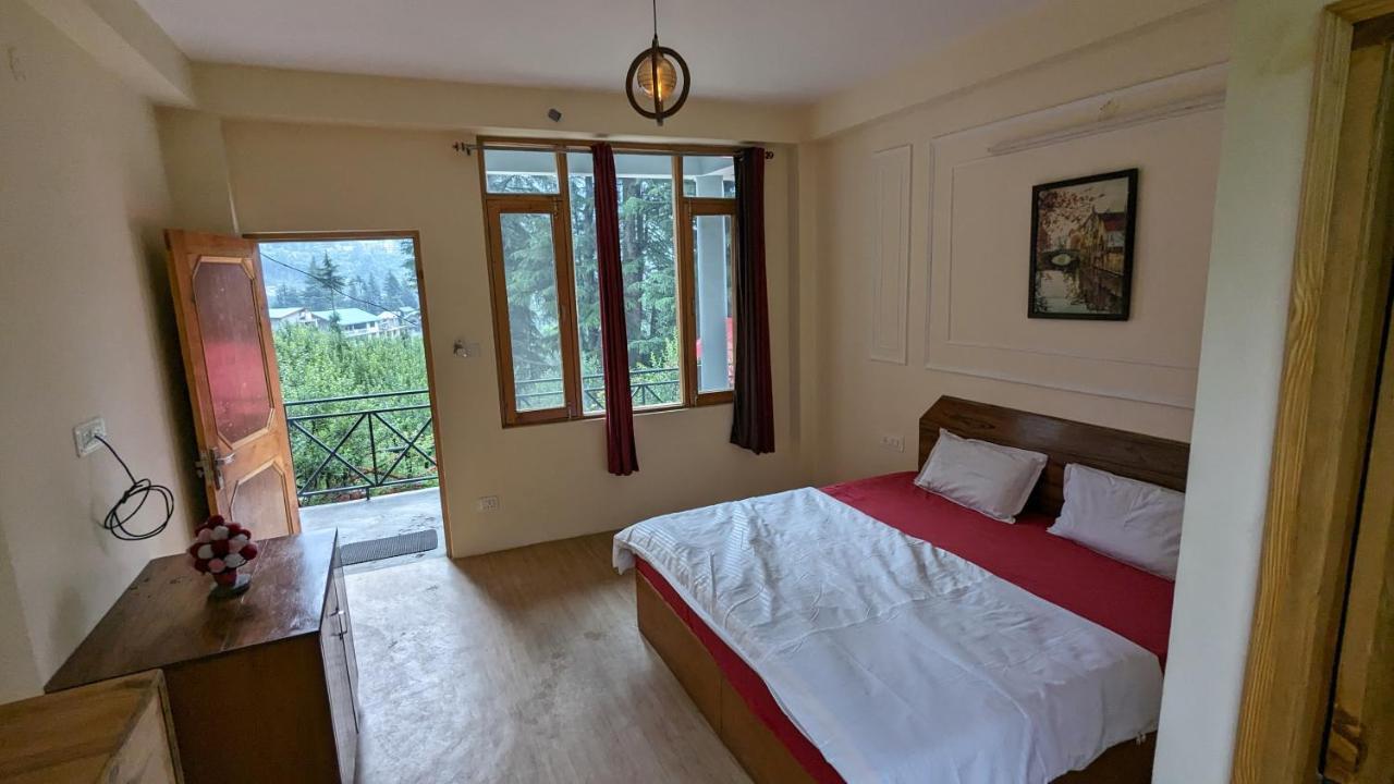 Red House Cafe And Inn Manali  Bagian luar foto