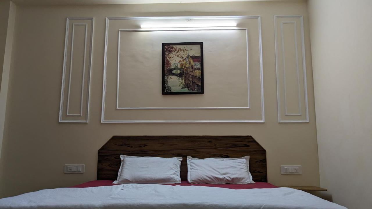 Red House Cafe And Inn Manali  Bagian luar foto