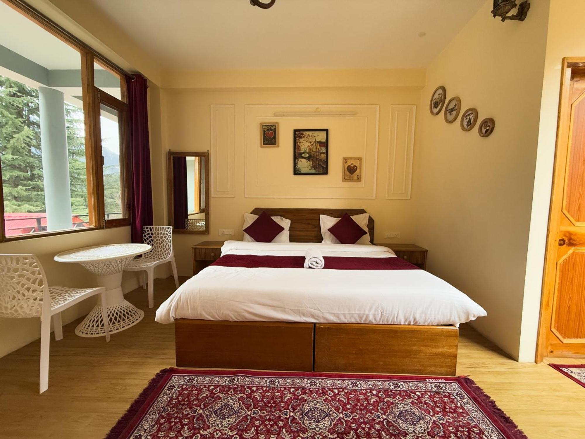 Red House Cafe And Inn Manali  Bagian luar foto