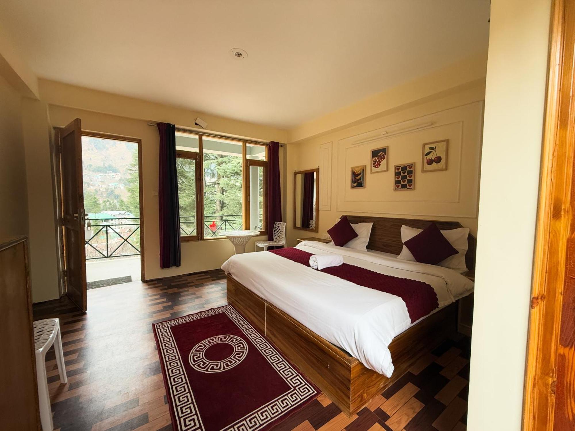 Red House Cafe And Inn Manali  Bagian luar foto
