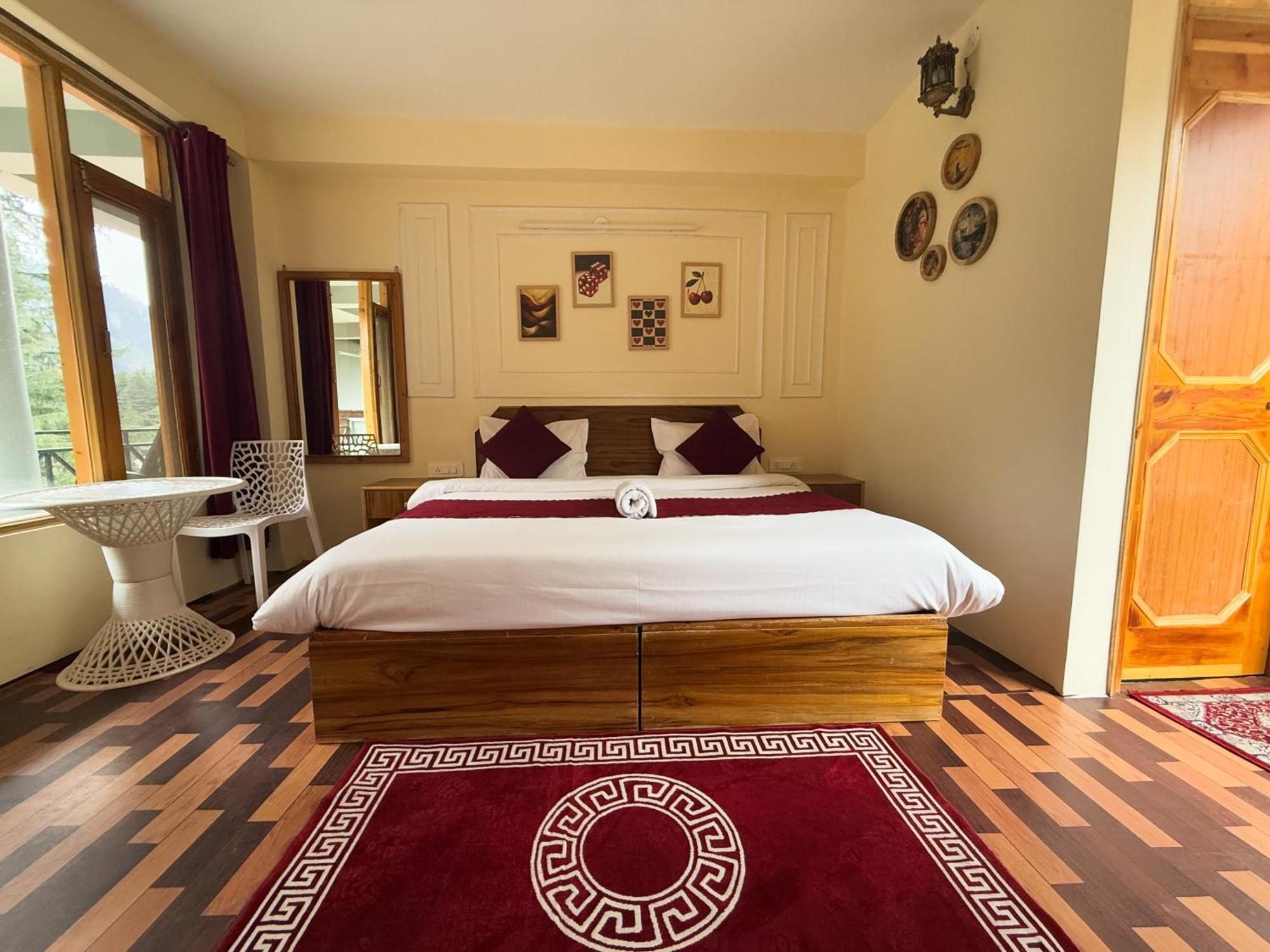 Red House Cafe And Inn Manali  Bagian luar foto
